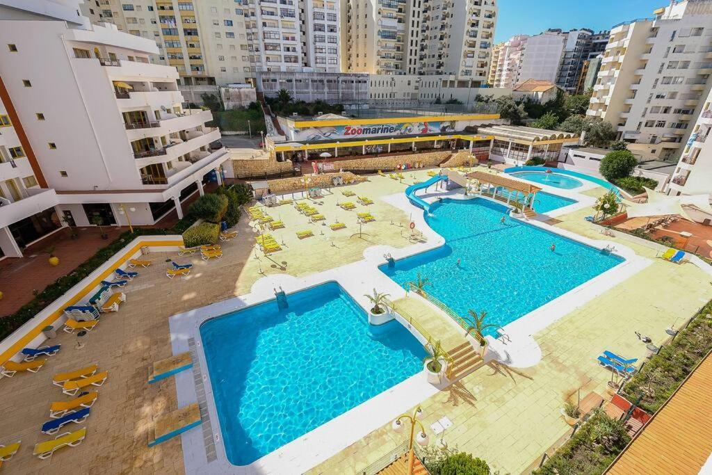 T2 With Pool, 300M From The Beach Portimão Eksteriør billede
