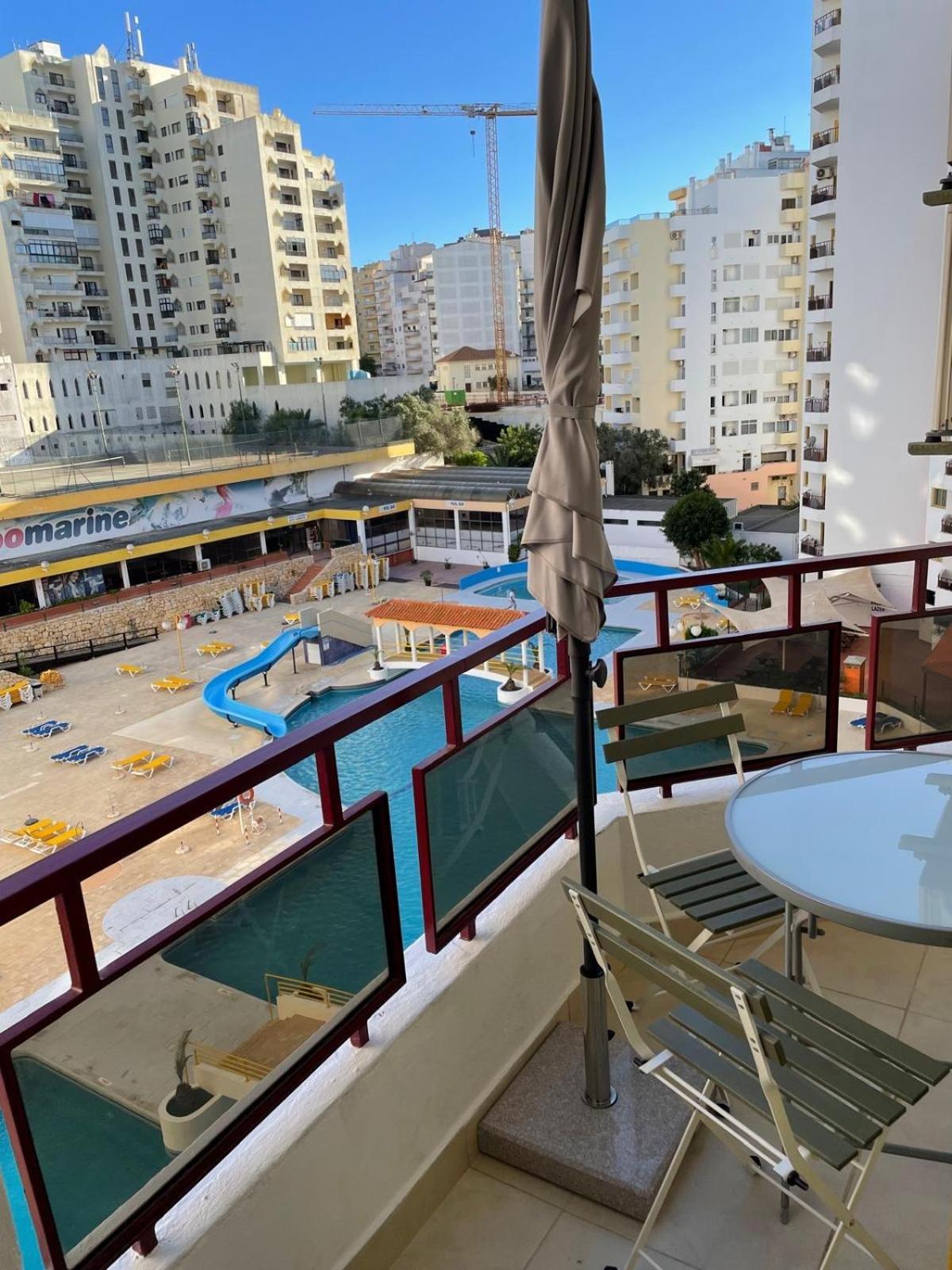 T2 With Pool, 300M From The Beach Portimão Eksteriør billede